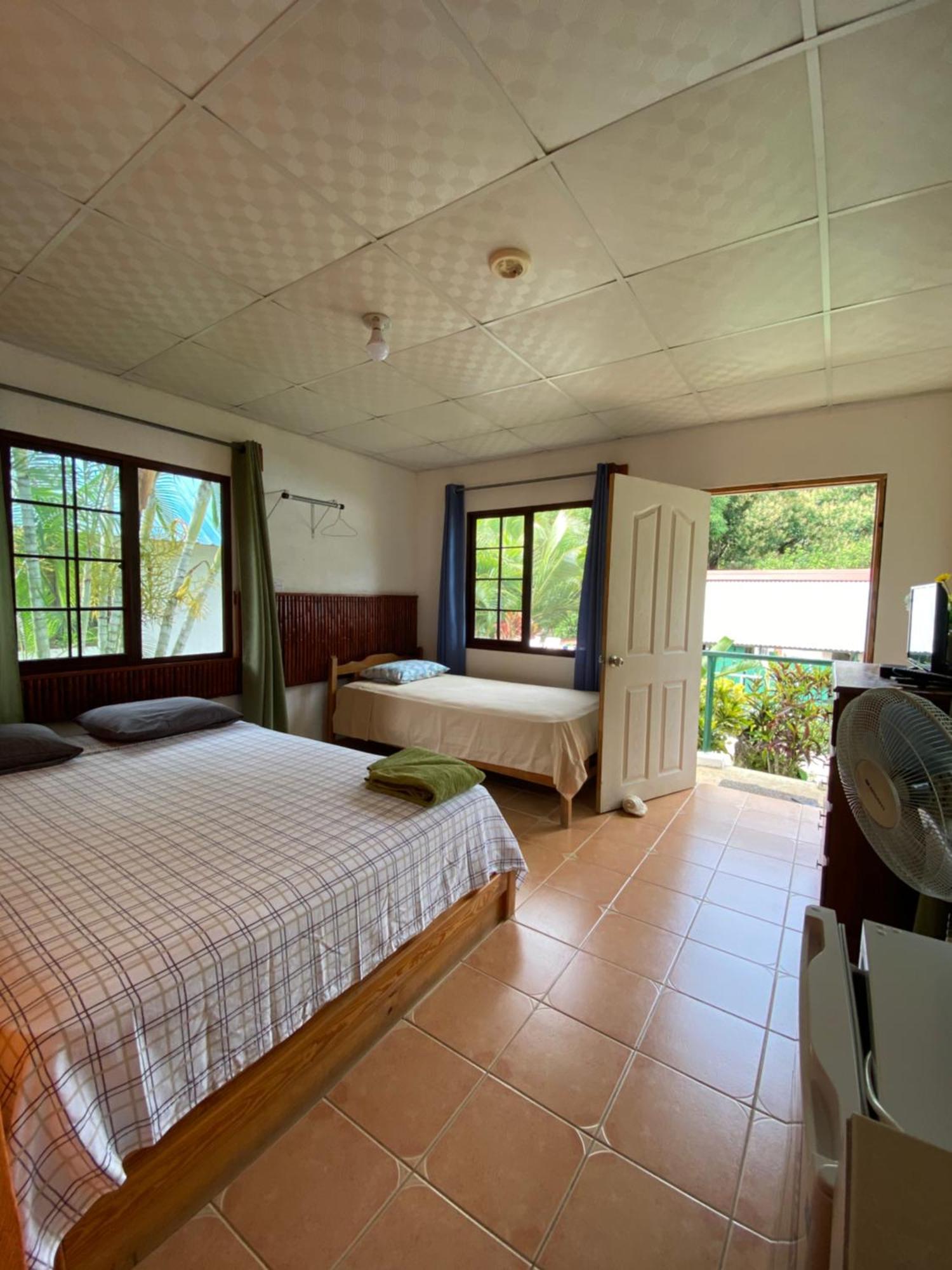 Rainforest Yasmin Hotel ซานตาเฟ ภายนอก รูปภาพ